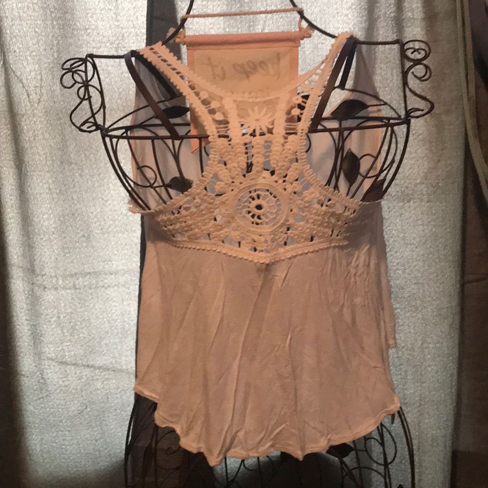 Top - Picture 2 of 4